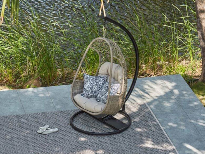 B and m outlet swinging chair